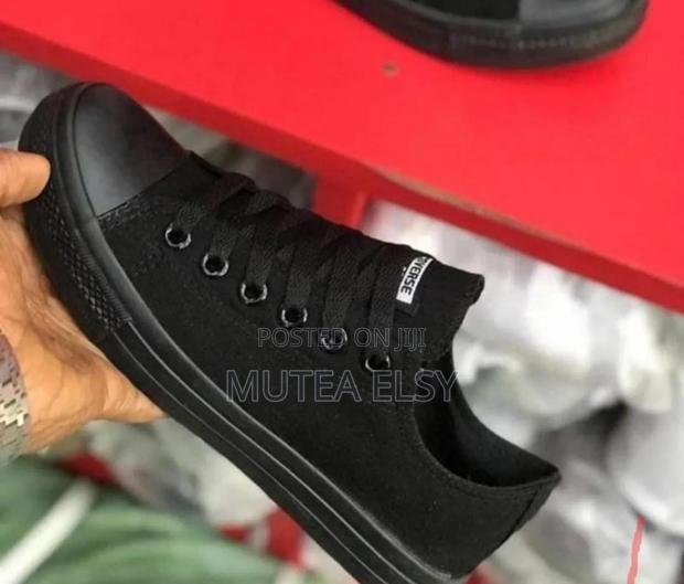 Black Converse Shoes - thumbnail 3