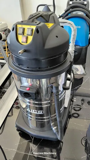 Wet and Dry Carpet Cleaner 80litres Capacity.