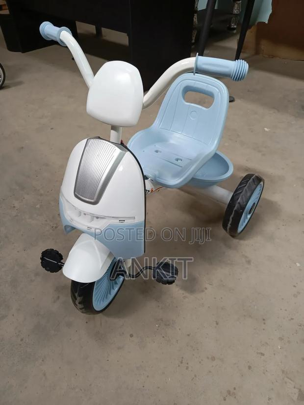 Baby Tricycle. 2 to 4 Yrs. - main view
