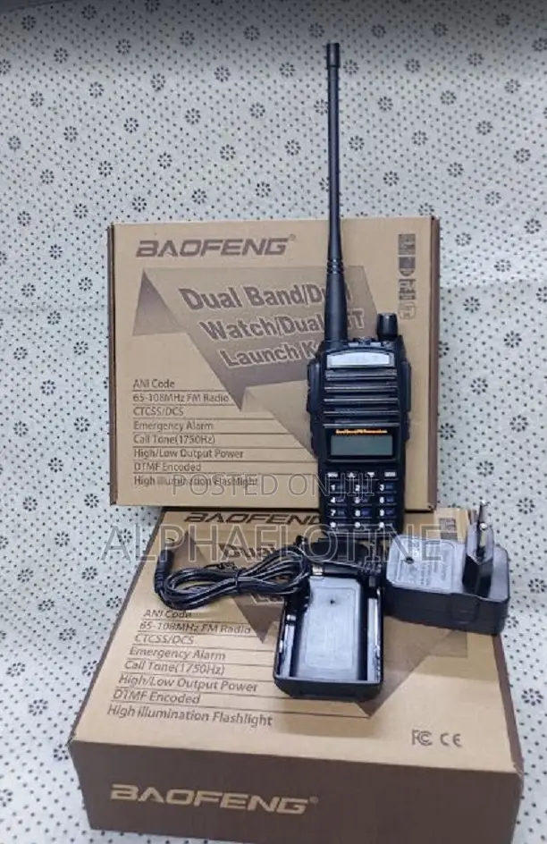 Baofeng Uv-82,8-10 Km Dual-Band Handheld Transceiver