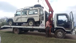 Crane Services for Lifting and Logistics Are Available
