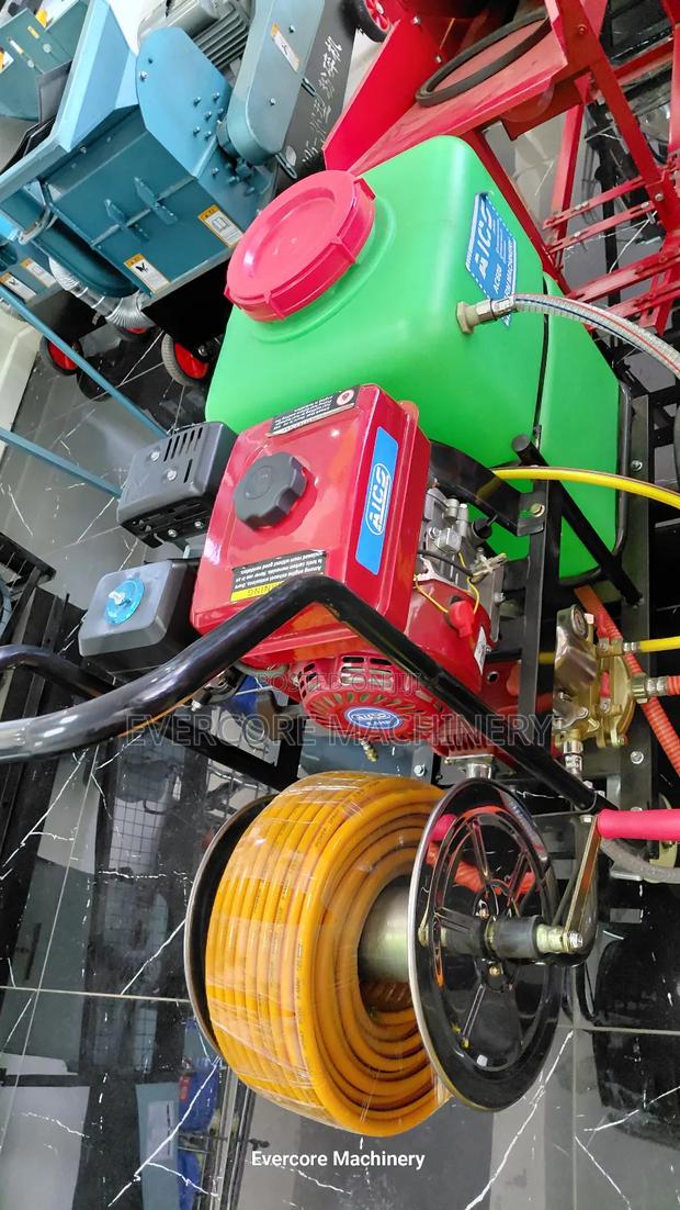 Heavy Duty 60litres Gasoline Powered Trolley Sprayer. - thumbnail 4