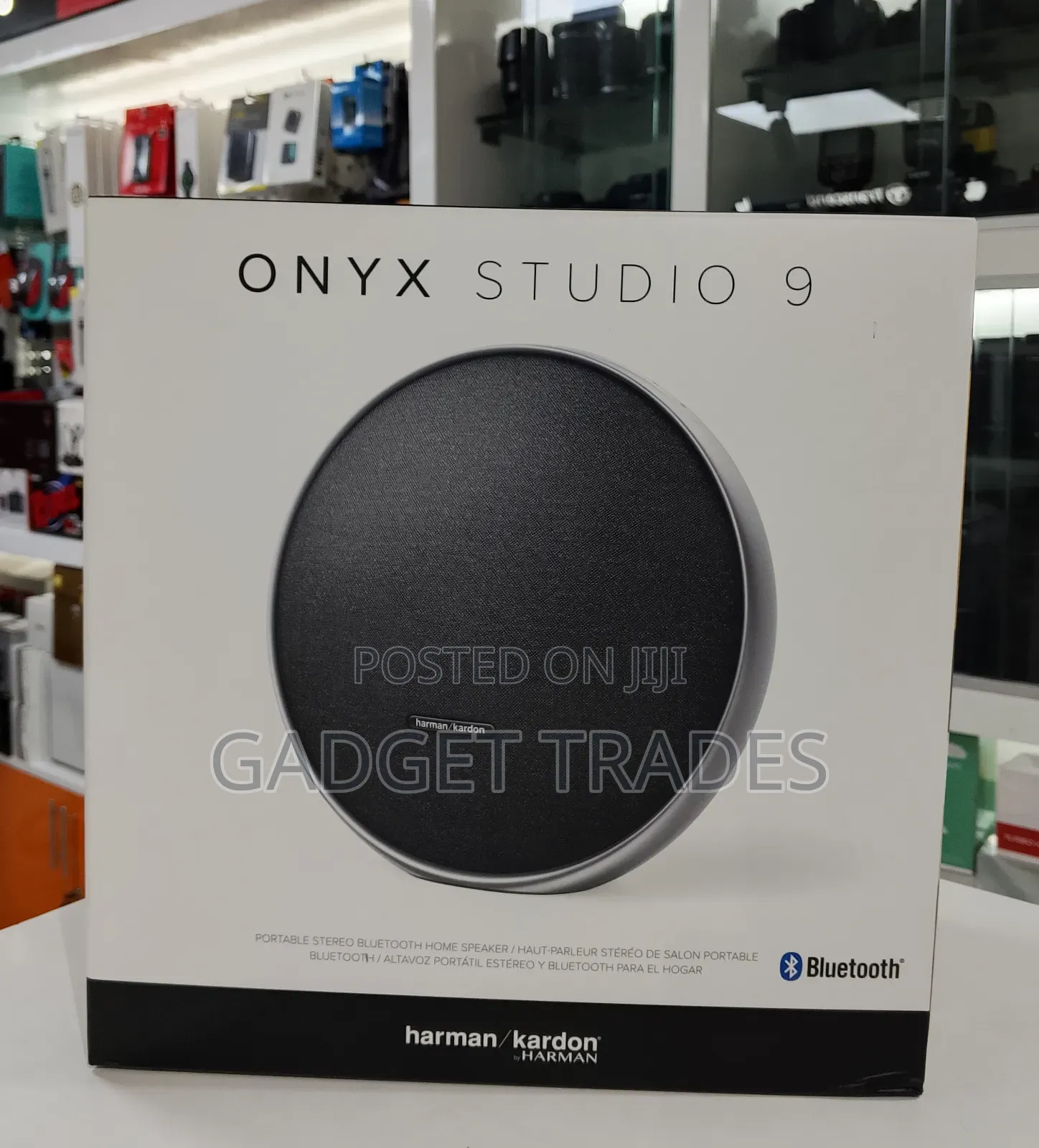 Harman Kardon Onyx Studio 9