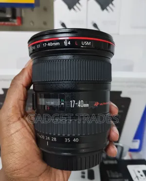 Canon Ef 17-40mm F/4l Usm Lens