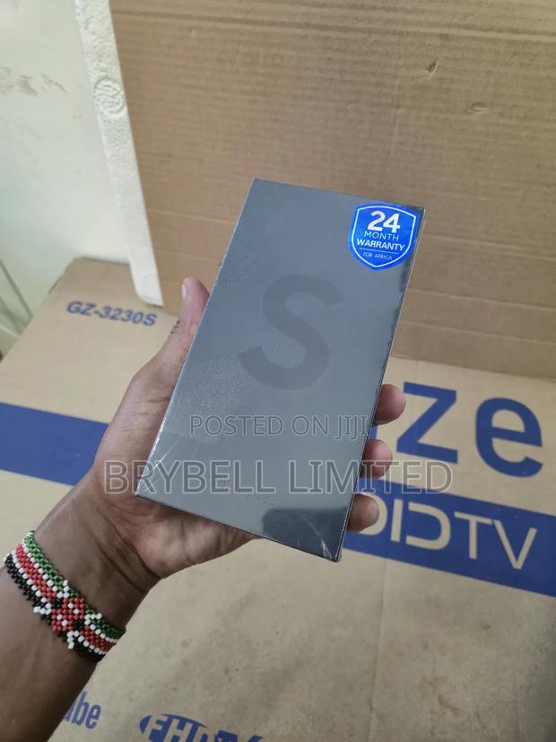 New Samsung Galaxy S22+ 5G 256 GB Black - thumbnail 3