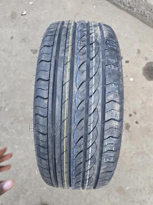 225/45r18 Centra Tyre - thumbnail 2