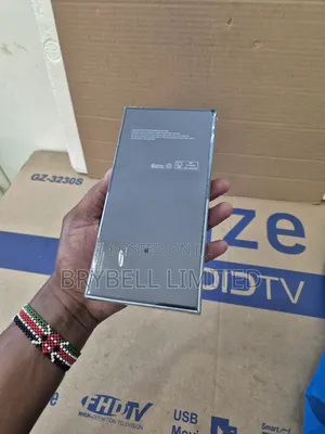 New Samsung Galaxy Z Flip4 256 GB Purple