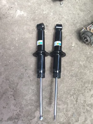 Volkswagen Touareg Back Shocks.