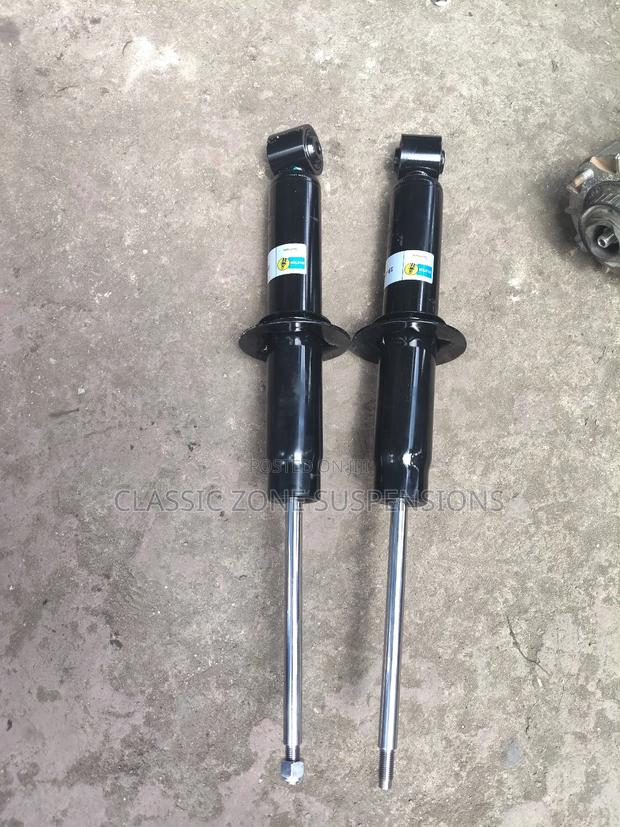 Volkswagen Touareg Back Shocks. - thumbnail 2