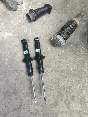 Volkswagen Touareg Back Shocks.