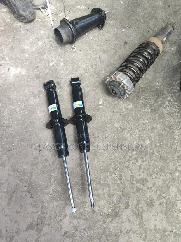Volkswagen Touareg Back Shocks. - thumbnail 3