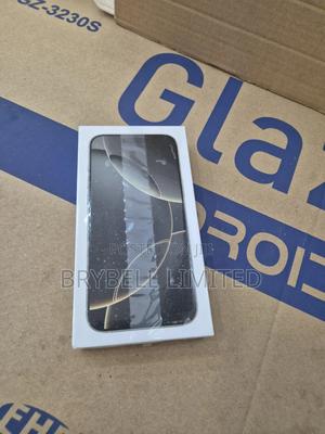 New Apple iPhone 16 Pro Max 256 GB Black - thumbnail 2