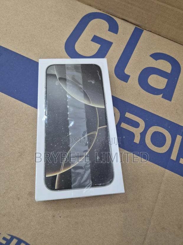 New Apple iPhone 16 Pro Max 256 GB Black - thumbnail 3