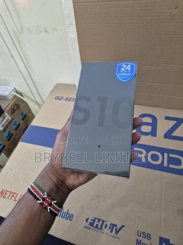 New Samsung Galaxy S10 Plus 128 GB Black