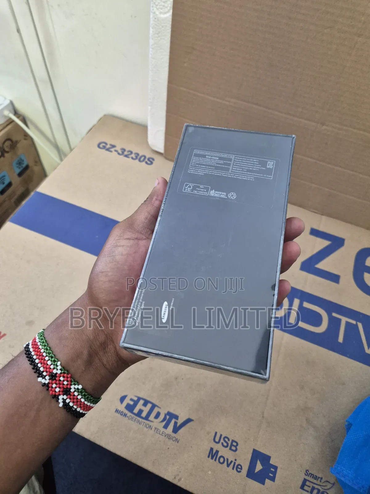 New Samsung Galaxy Z Flip3 5G 128 GB Black