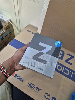 New Samsung Galaxy Z Fold3 5G 256 GB Black