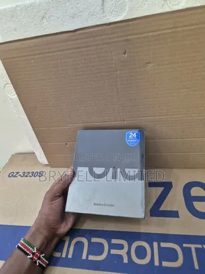New Samsung Galaxy Z Fold4 256 GB Black