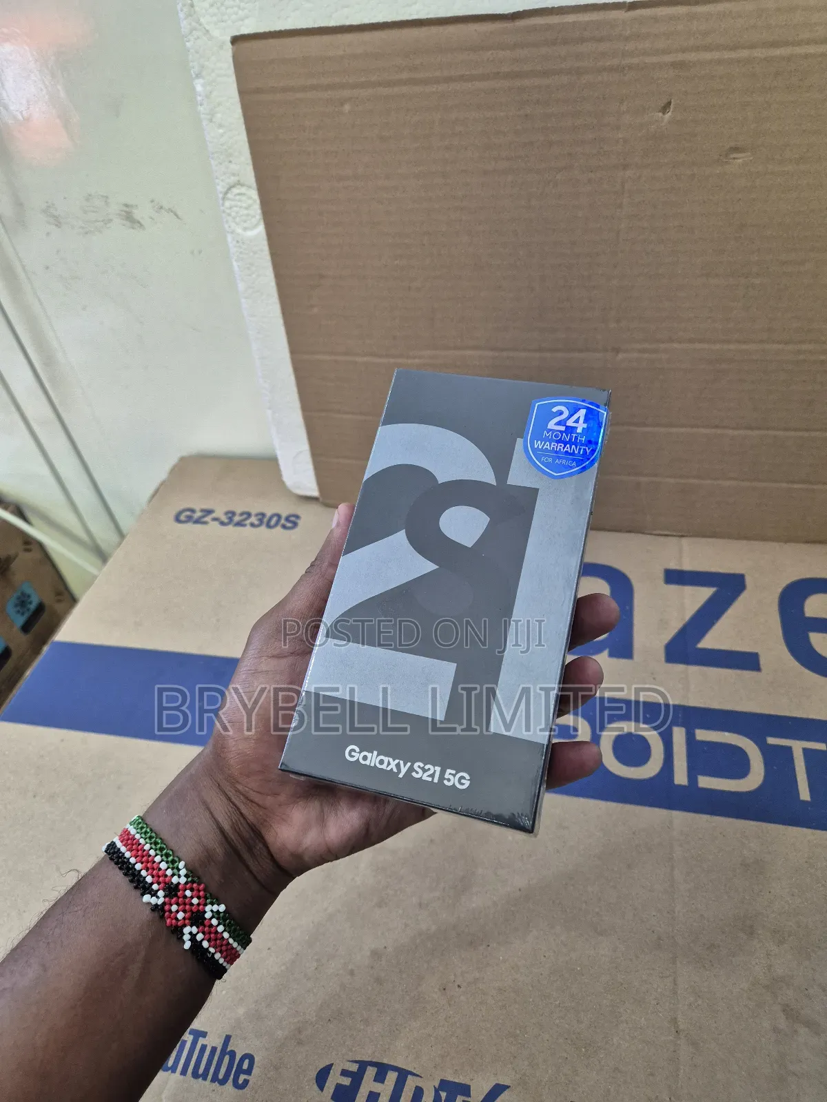 New Samsung Galaxy S21 5G 128 GB Black