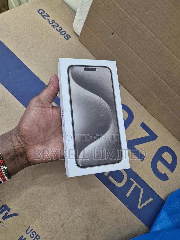 New Apple iPhone 15 Pro Max 256 GB - thumbnail 3