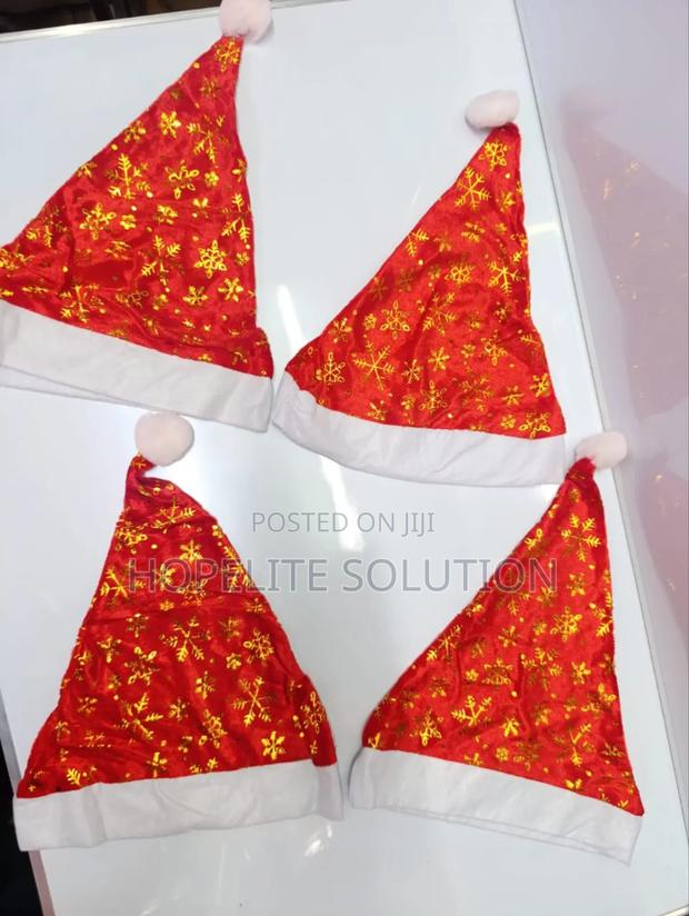 Velvet Santa Hats. - thumbnail 2