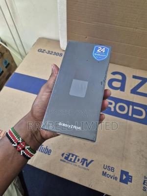 New Samsung Galaxy Z Flip 5 256 GB Black - thumbnail 2