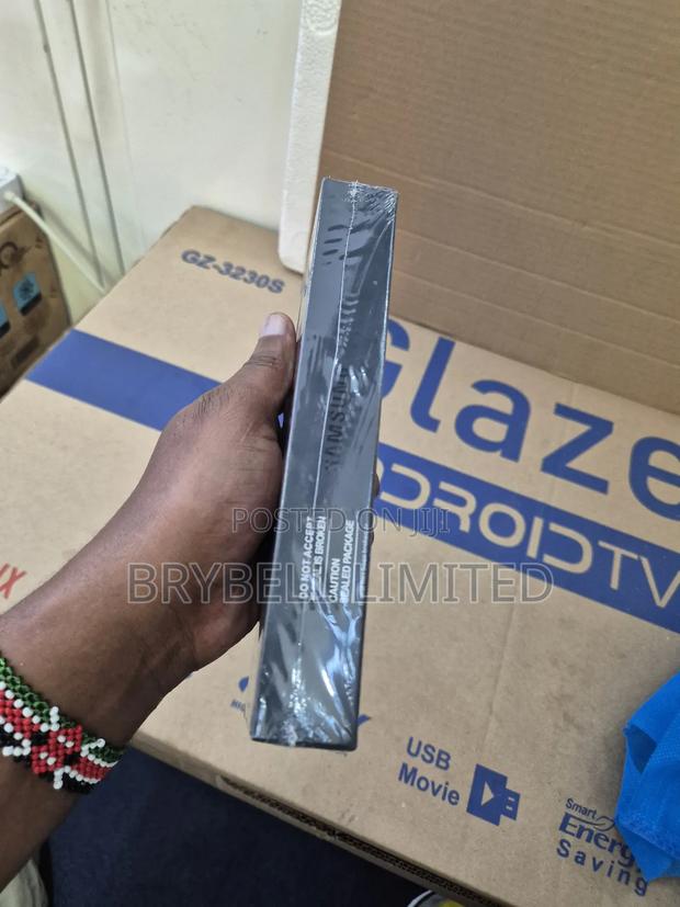 New Samsung Galaxy Z Flip 5 256 GB Black - thumbnail 5