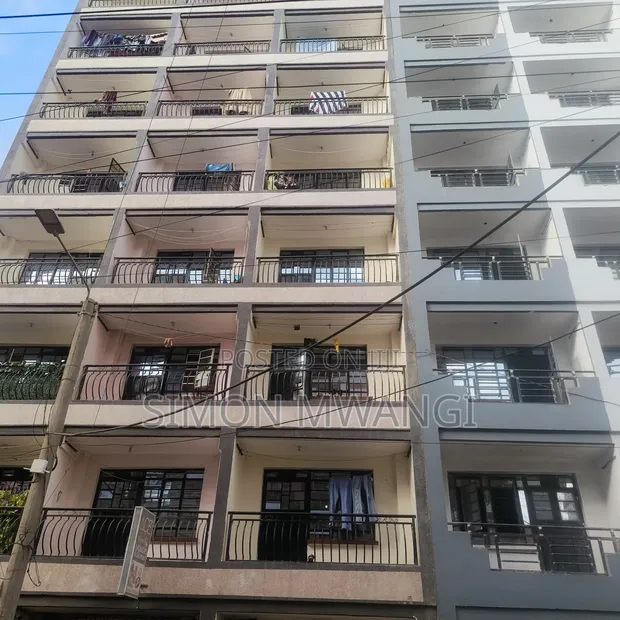 20bdrm Apartment in Kasarani -Off Thika for sale