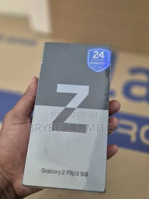 New Samsung Galaxy Z Flip3 5G 256 GB Purple