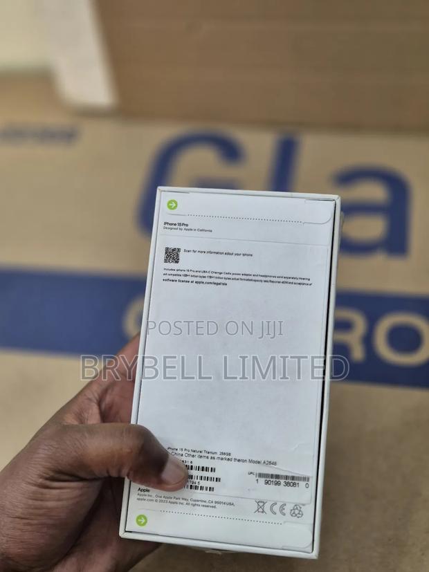 New Apple iPhone 15 Pro 256 GB - thumbnail 5
