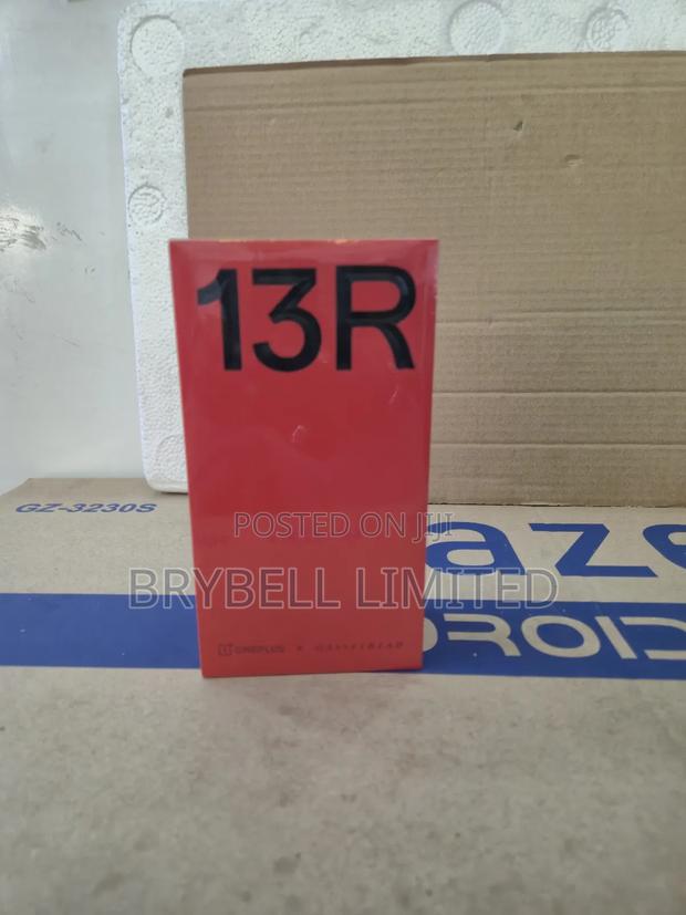 New OnePlus 13 512 GB White - main view