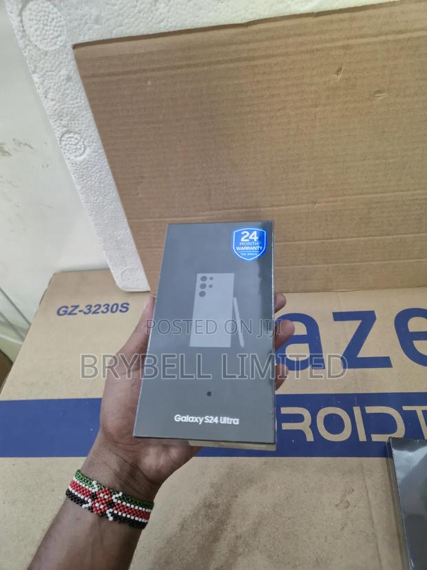 New Samsung Galaxy S24 Ultra 256 GB Gray - main view