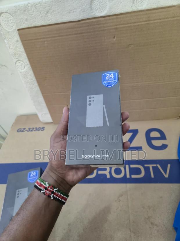 New Samsung Galaxy S24 Ultra 256 GB Black - thumbnail 3