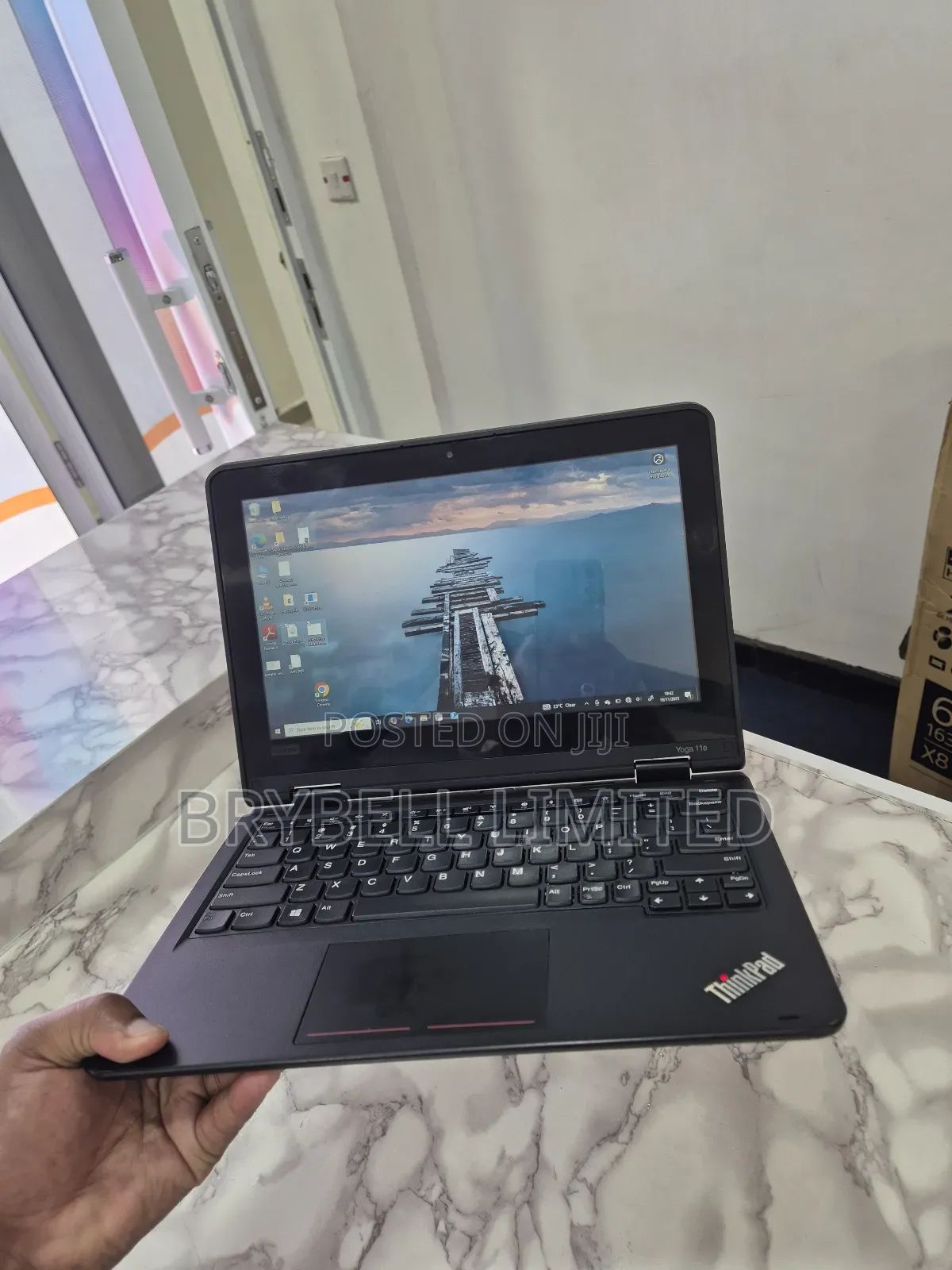 Laptop Lenovo Yoga 11e 4GB Intel Pentium SSD 128GB