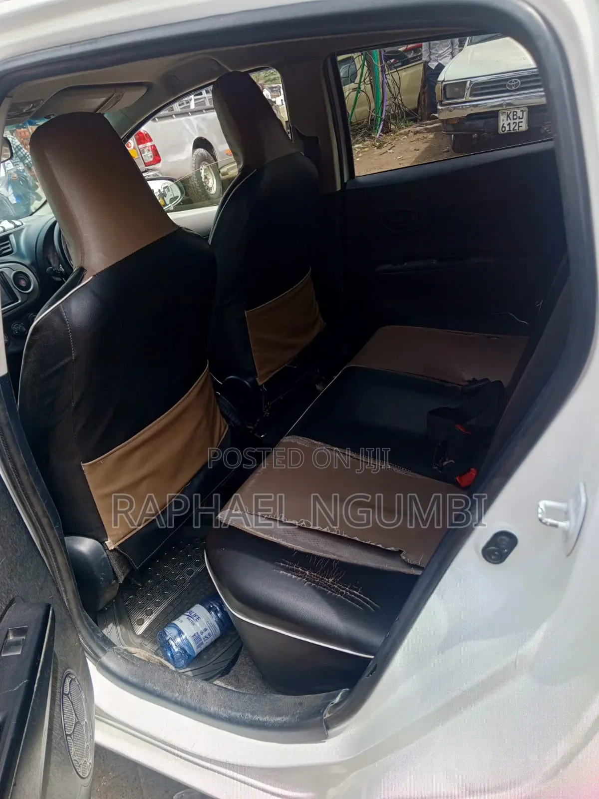 Toyota Vitz 2012 White