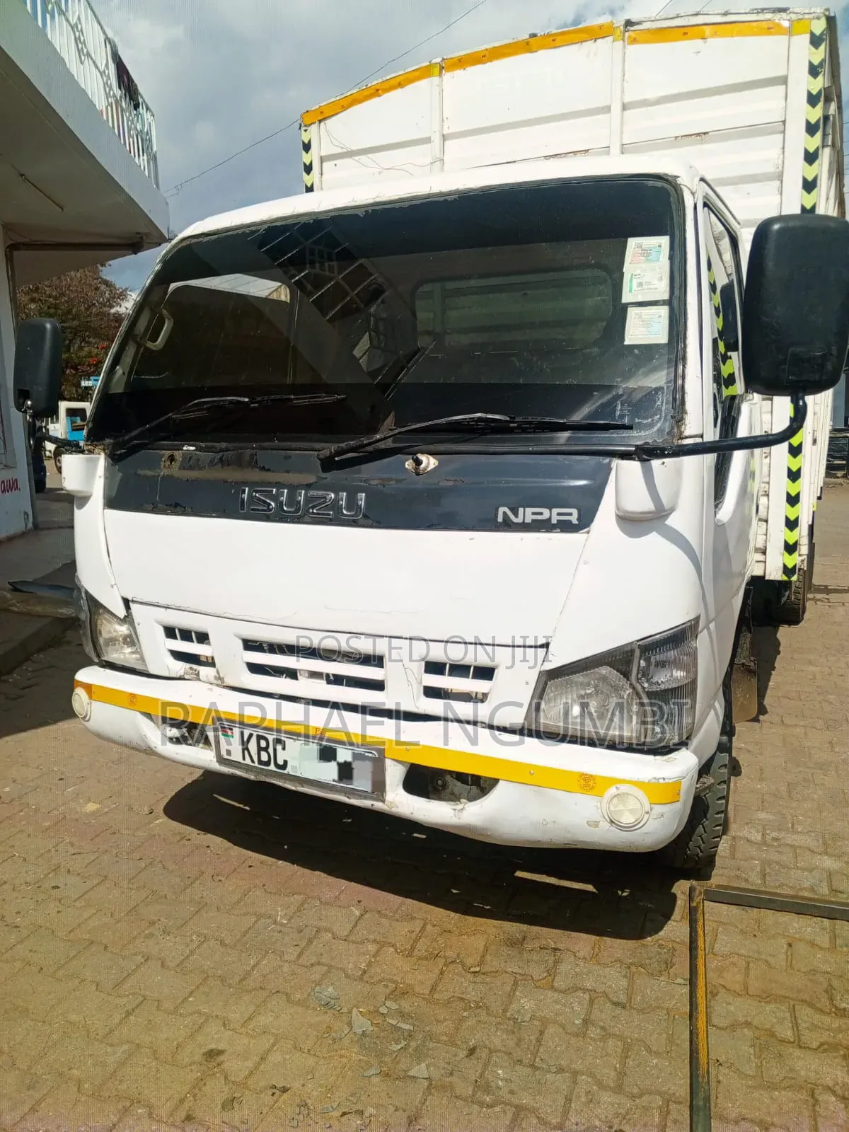 Isuzu 4.3 Cover Body