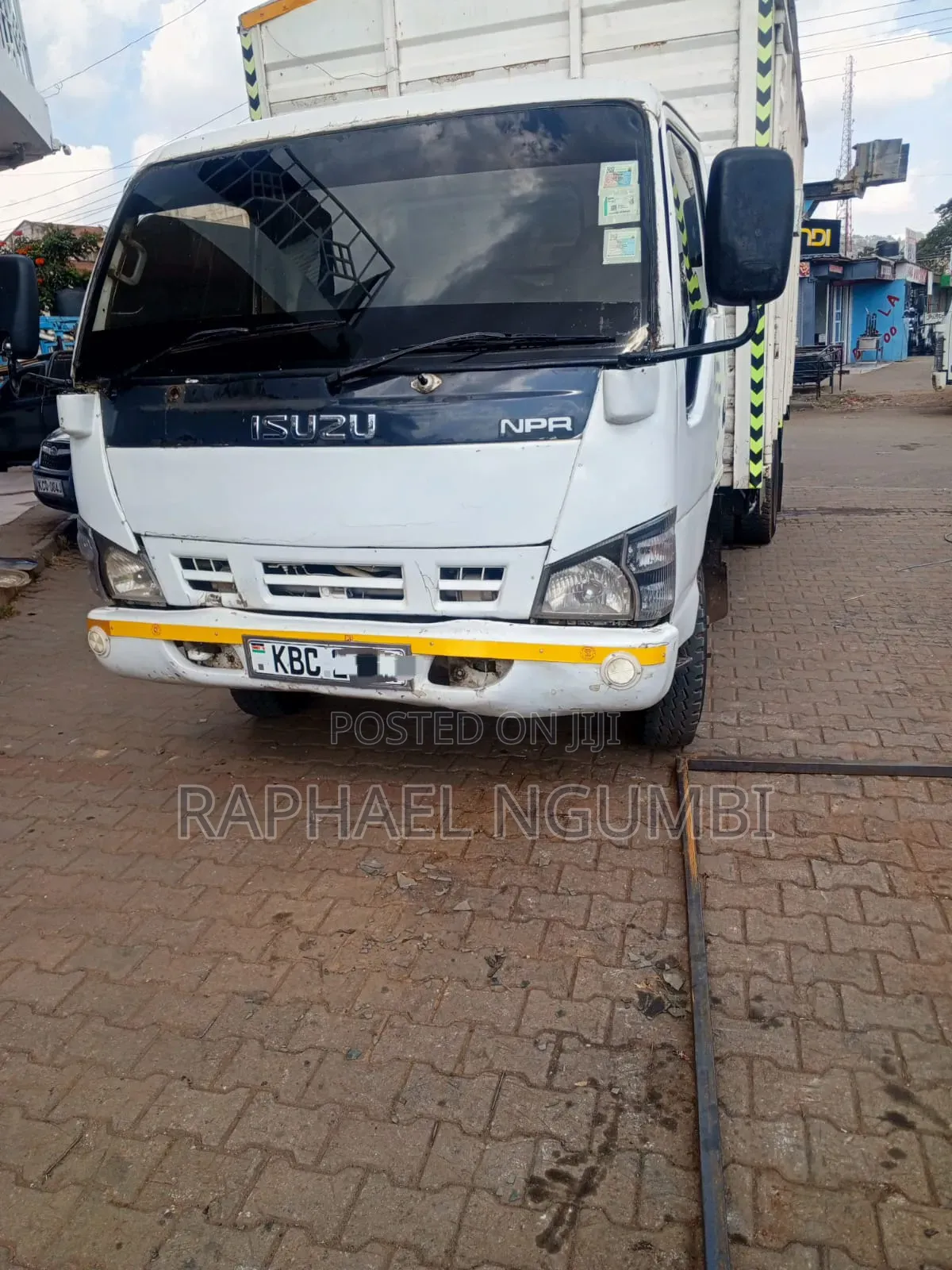 Isuzu 4.3 Cover Body