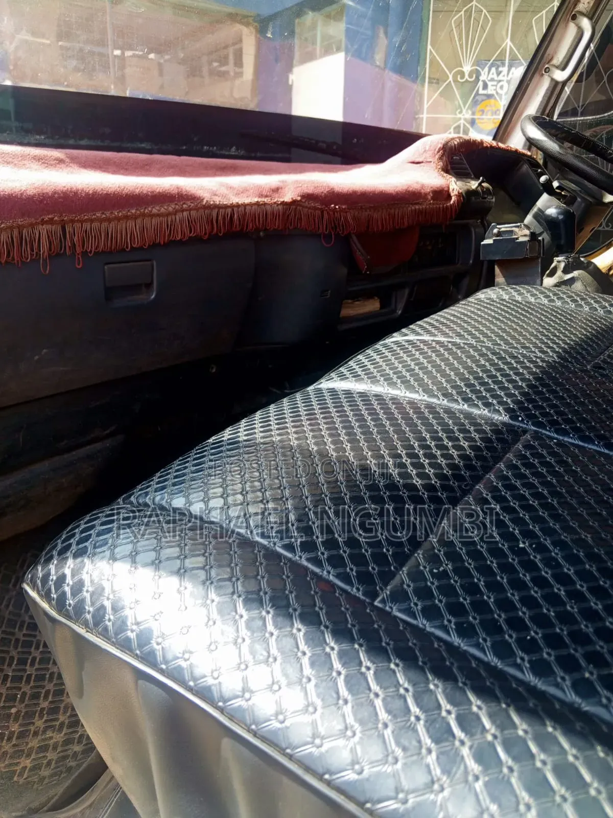 Isuzu 4.3 Cover Body