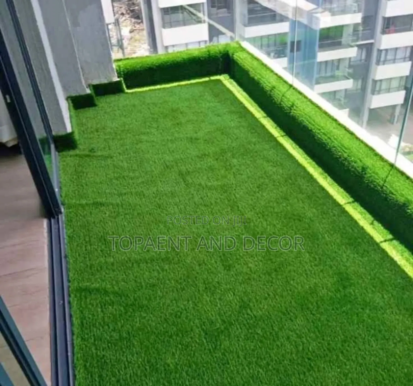 Realistic Look Artificial Lawn Carpet