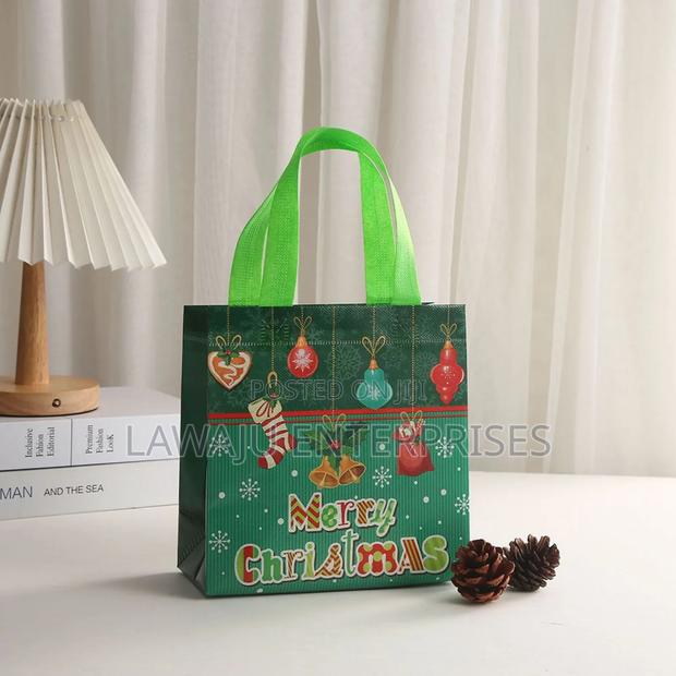 Paper Gift Bag