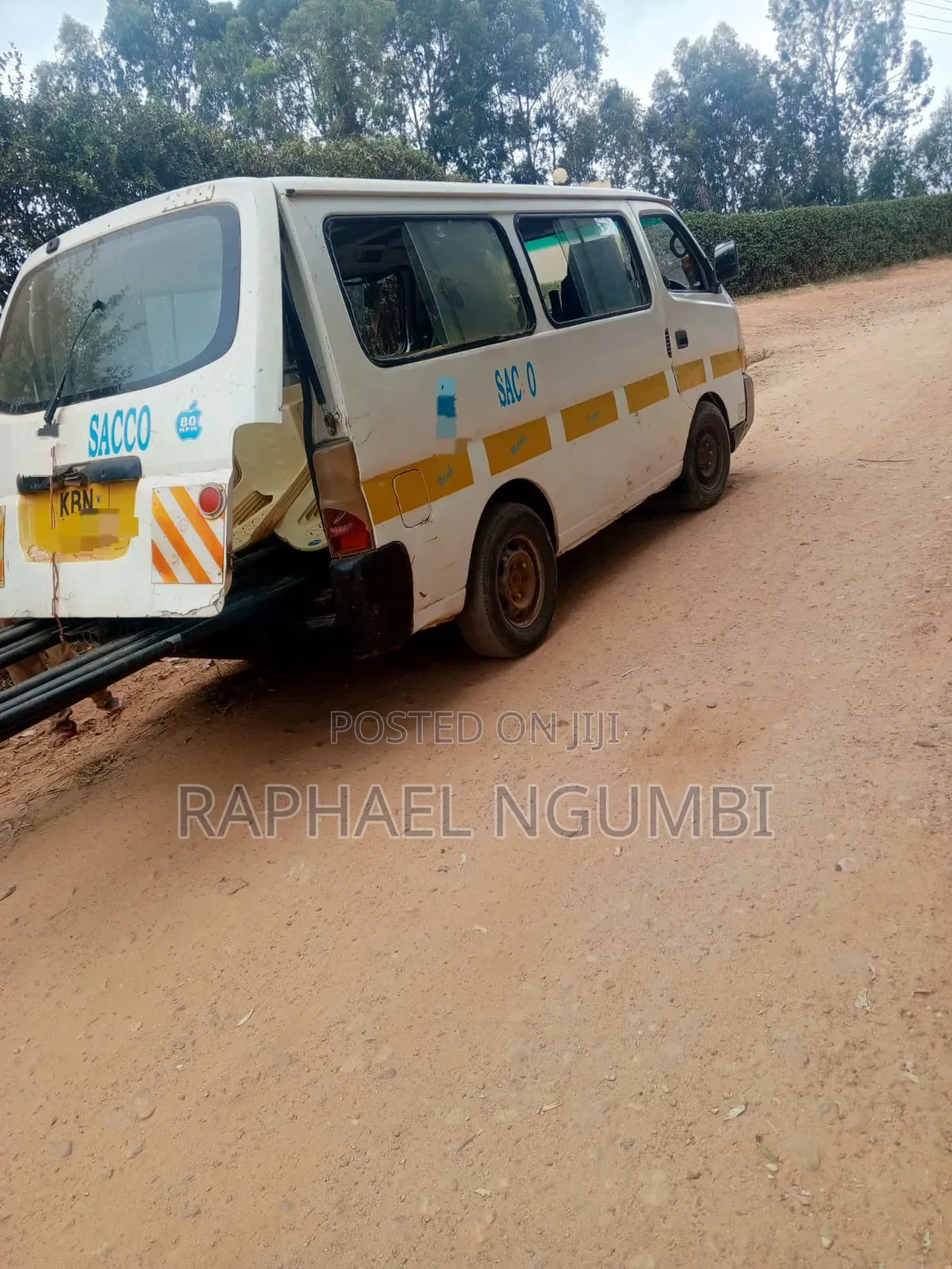 Nissan Caravan (Urvan) 2004 White