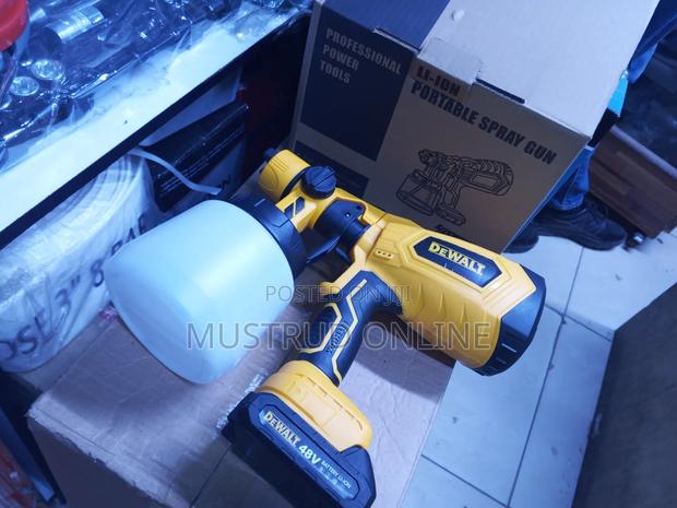 Dewalt Cordless Spray Gun - thumbnail 3