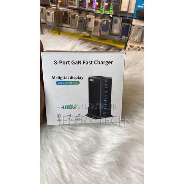 Gan 380w 8 Port Usb Smart Charging Station for Multiple Devices at On - main view