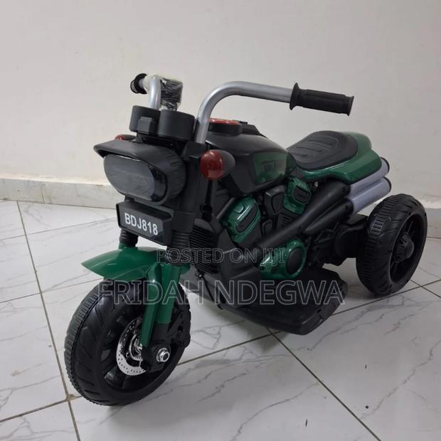 Electric Motorbike - main view