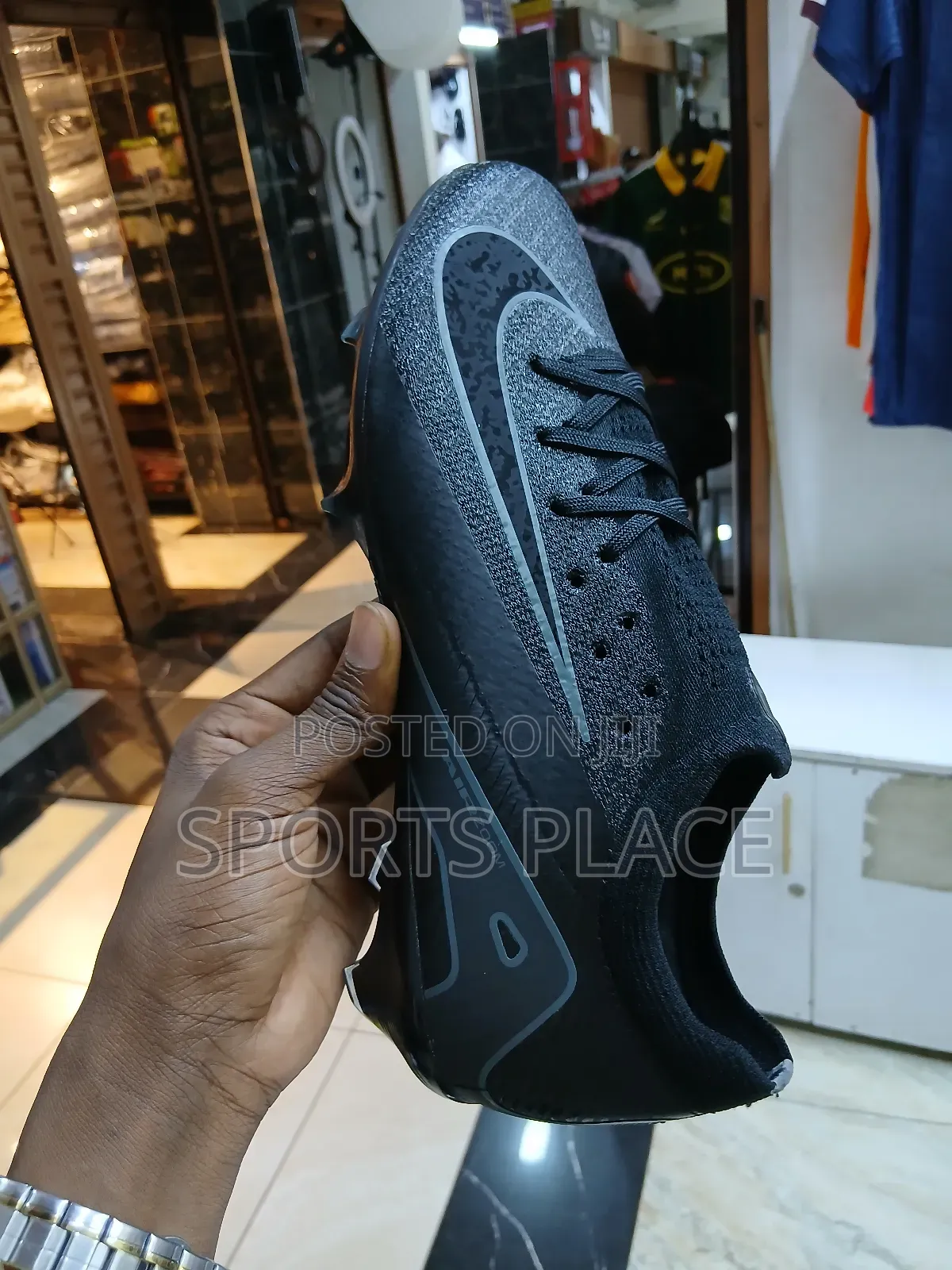 Air Zoom "Shadow-Strike" Soccer Cleats Black-Out Football Boots