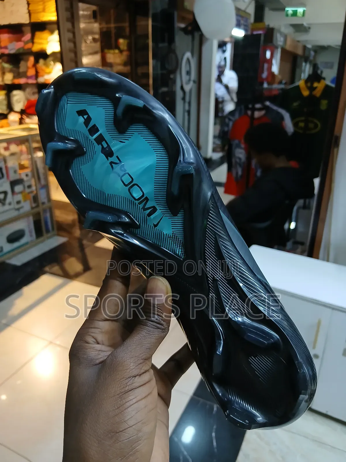 Air Zoom "Shadow-Strike" Soccer Cleats Black-Out Football Boots