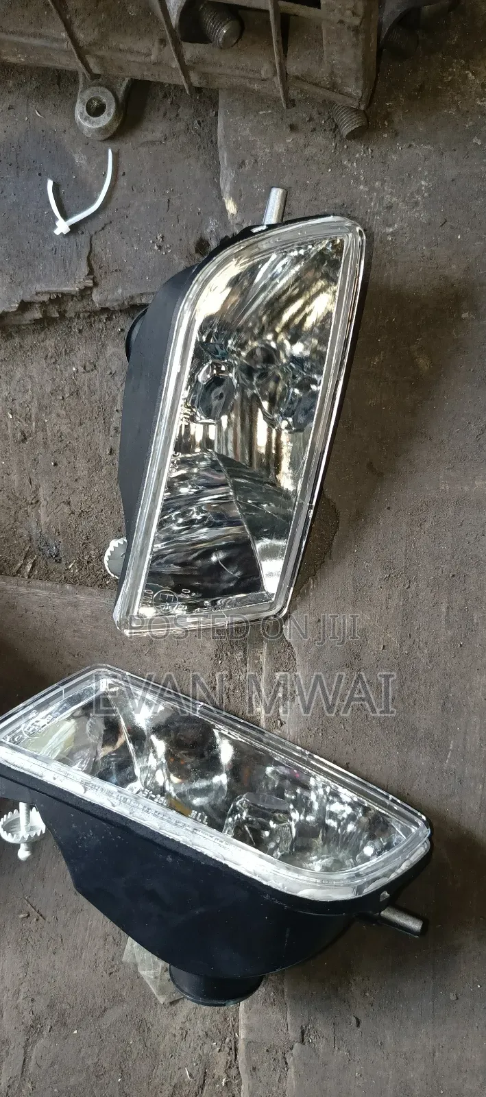 Toyota Succeed Fog Light Pair