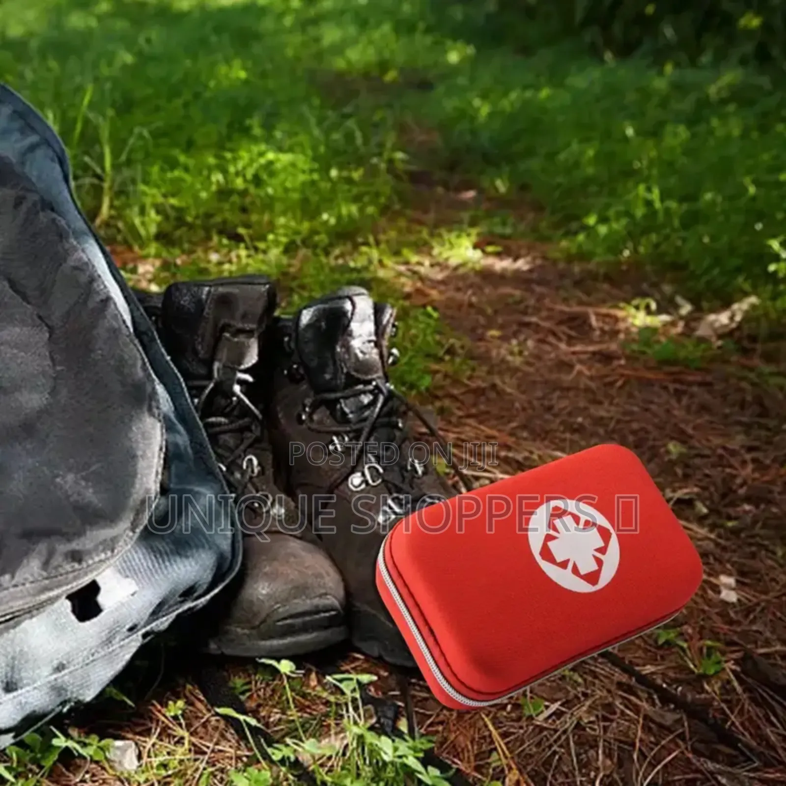 Portable Light Weight First Aid Emergency Kit*