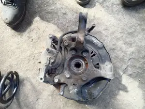 Toyota Vanguard Front Wheel Hub