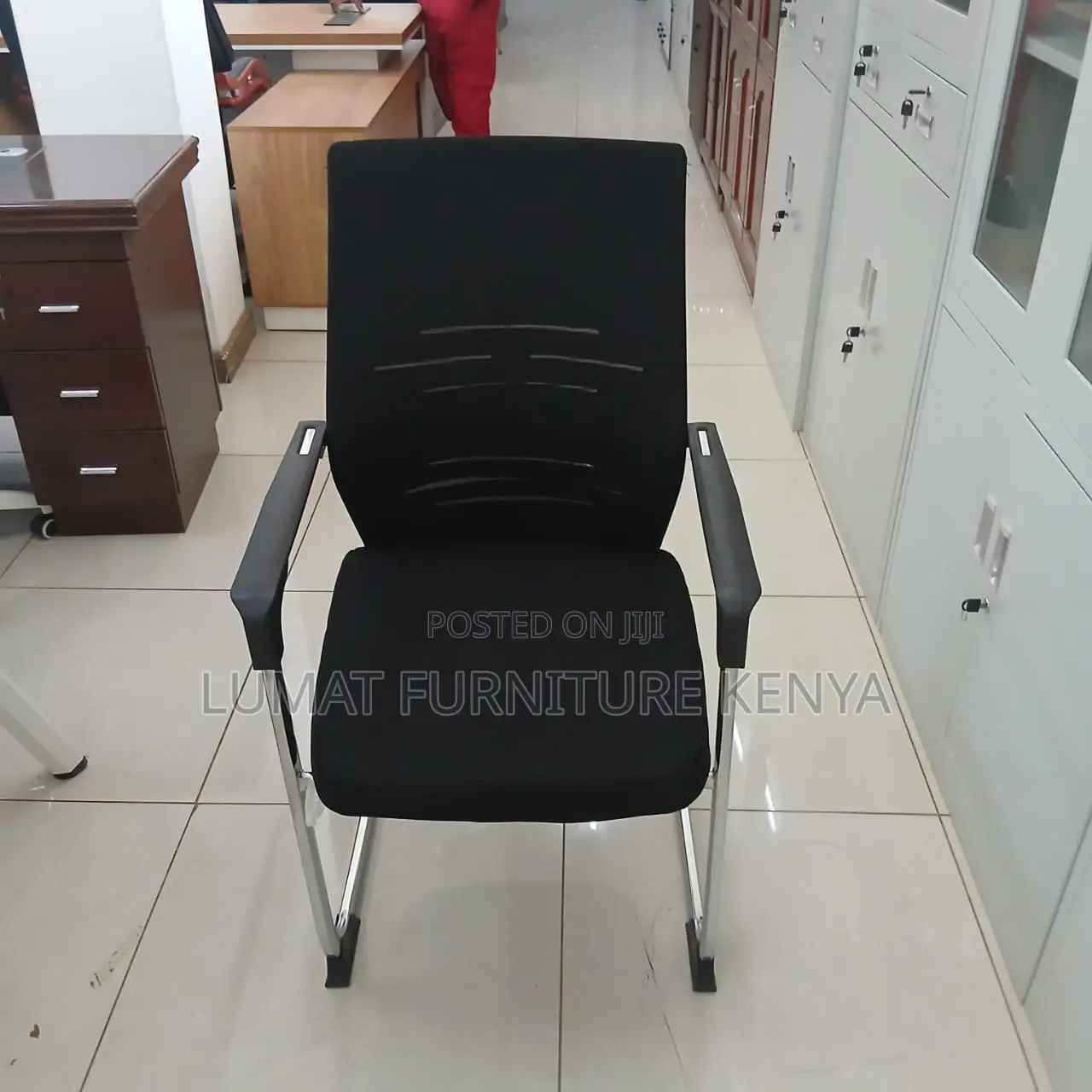 Modern Visitor Office Chair