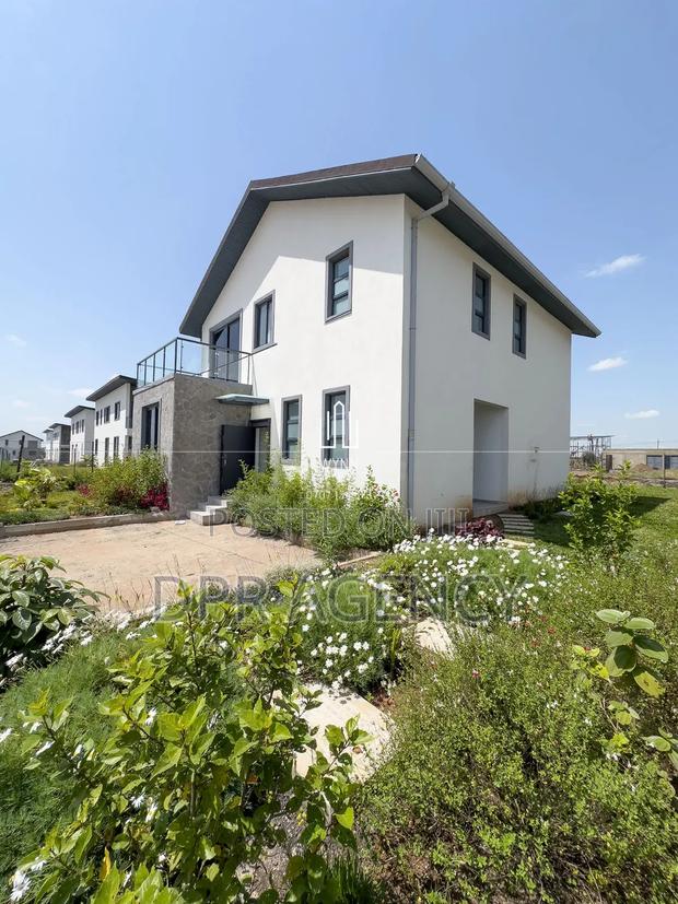 4bdrm Villa in Maasai Lodge for sale